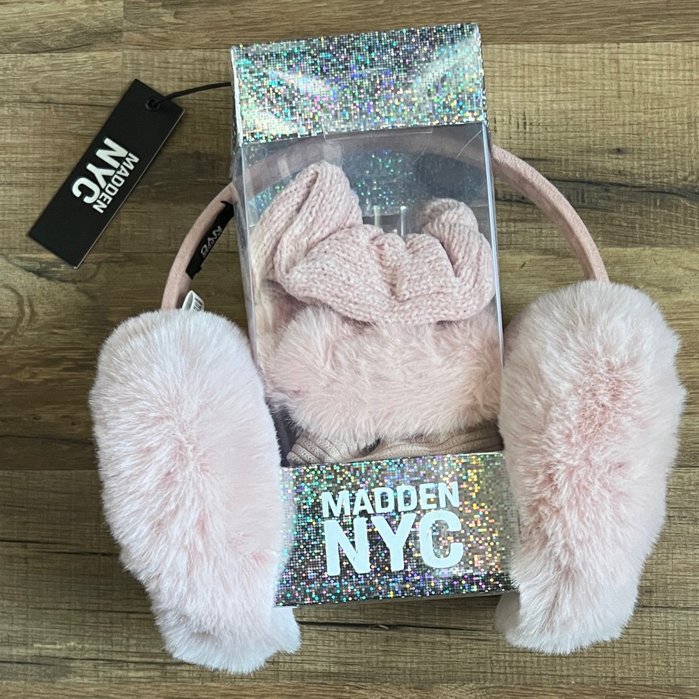 Madden NYC Women's Faux Suede Ear Muffs and Hair Scrunchy Set, 4-Piece, Blush